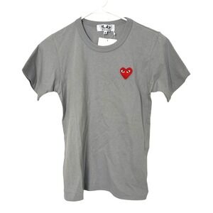 NWT Comme des Garcons Play T-Shirt S Grey Red Heart Logo Made in Japan